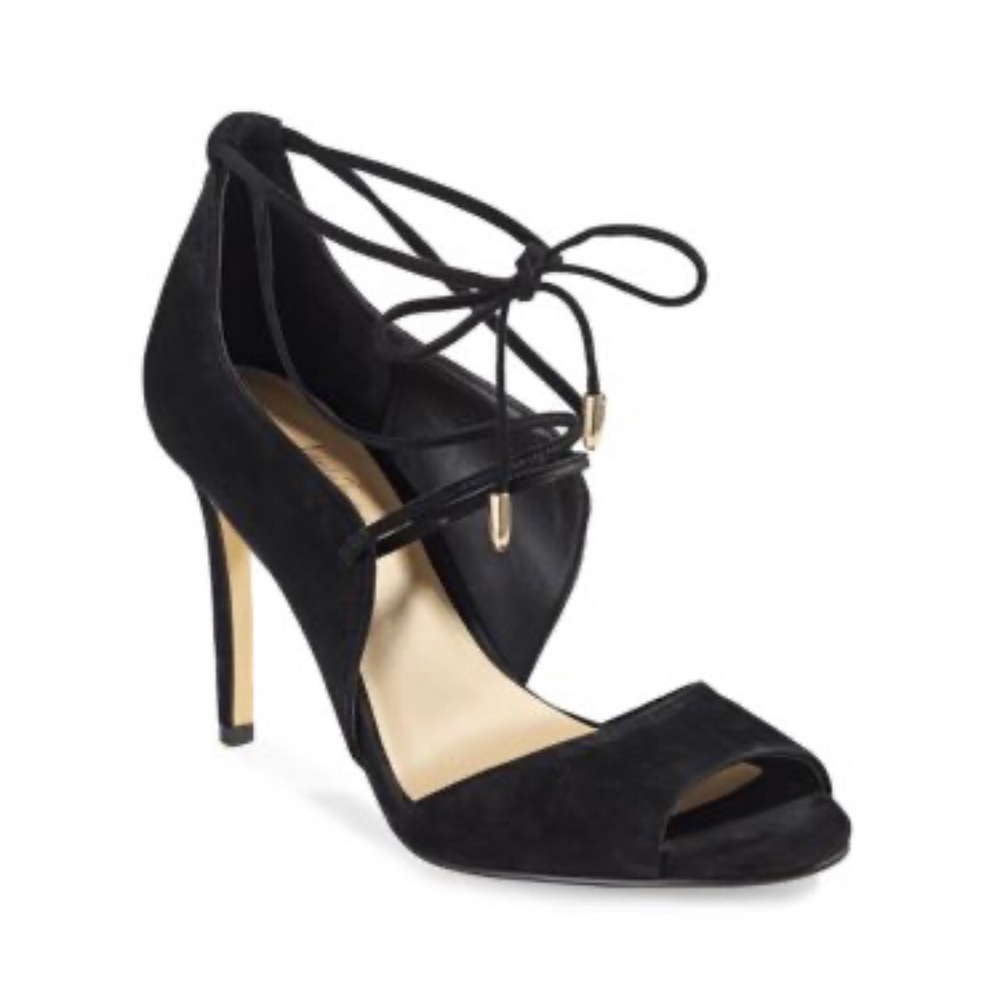 NWOT Lord and Taylor stilleto’s
